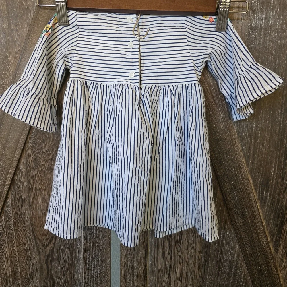 Baby Gap Dress Infant Girl's Size 6-12 Months Stripes Embroidered Bell‎ Sleeves